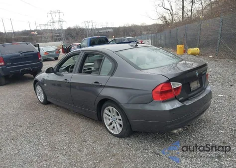 2007 BMW 328Xi из США, поврежденный, VIN WBAVC93557KX61918